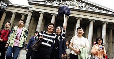 Chinese tourists outside the British Museum (c) The Guardian